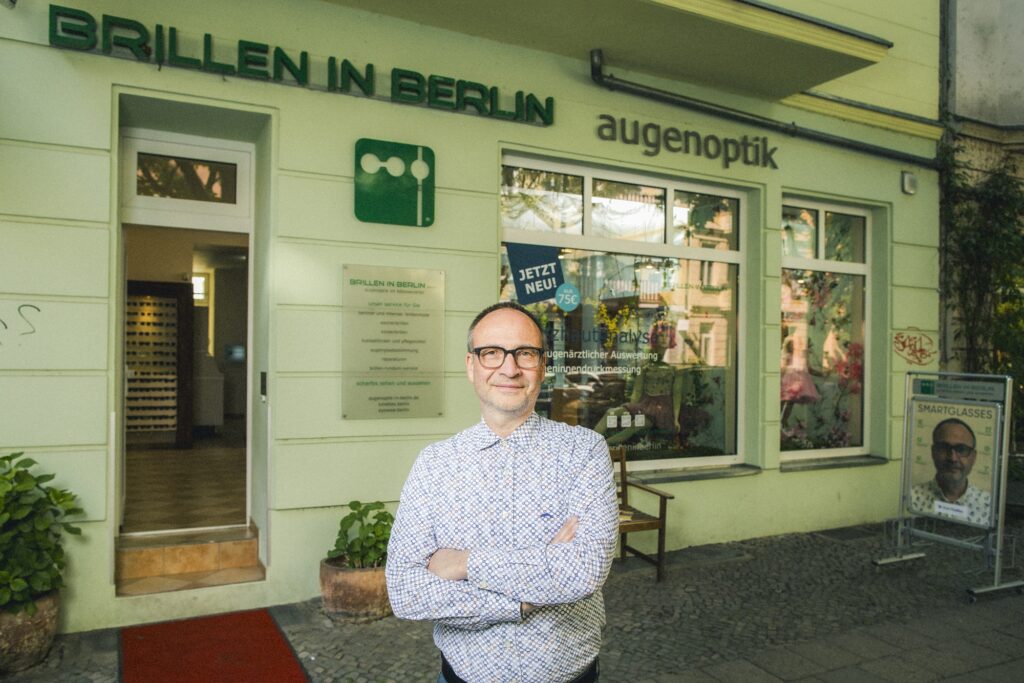 Fotografie aus dem Projekt „BRILLEN BERLIN“ von Pavol Putnoki.