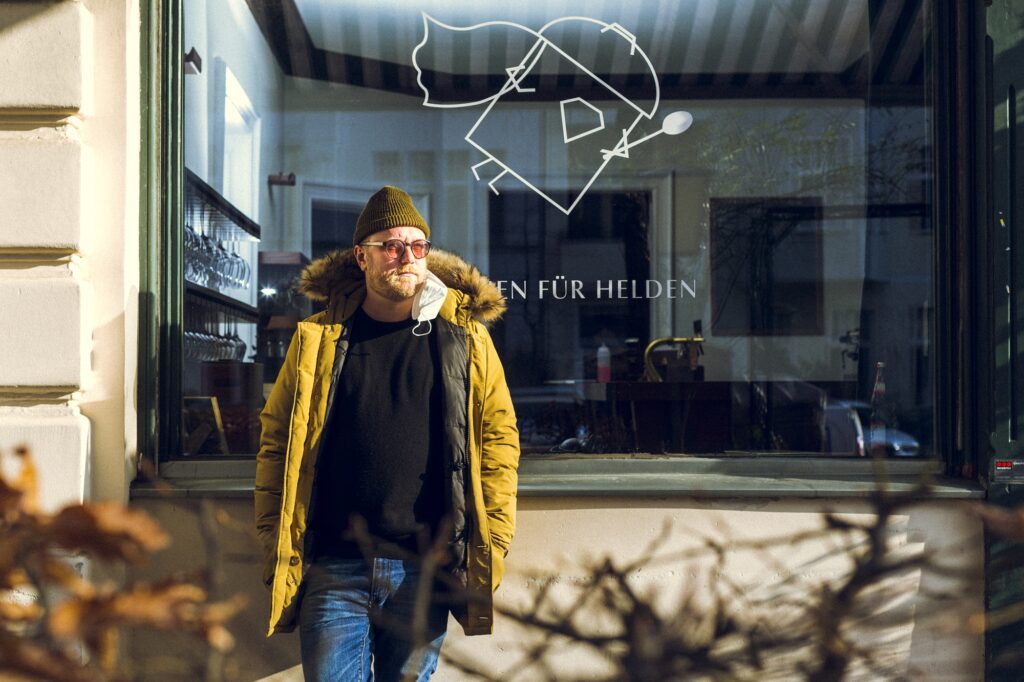 Fotografie aus dem Projekt „TULUS LOTREK – MAX STROHE“ von Pavol Putnoki.